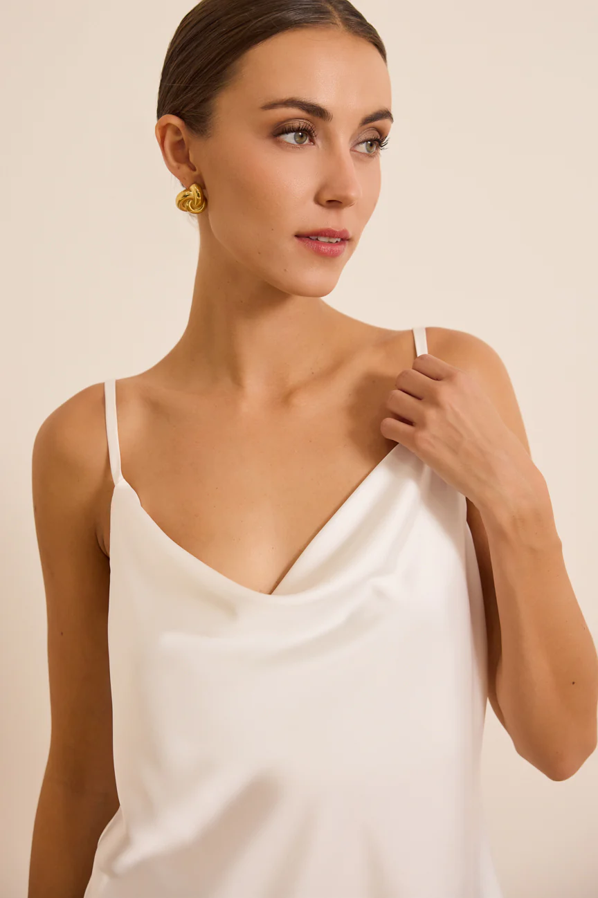 252146_mplouza_ekrou_2_ae9b693d-a5ab-4e18-80fd-09ee78cdf50c_1366x