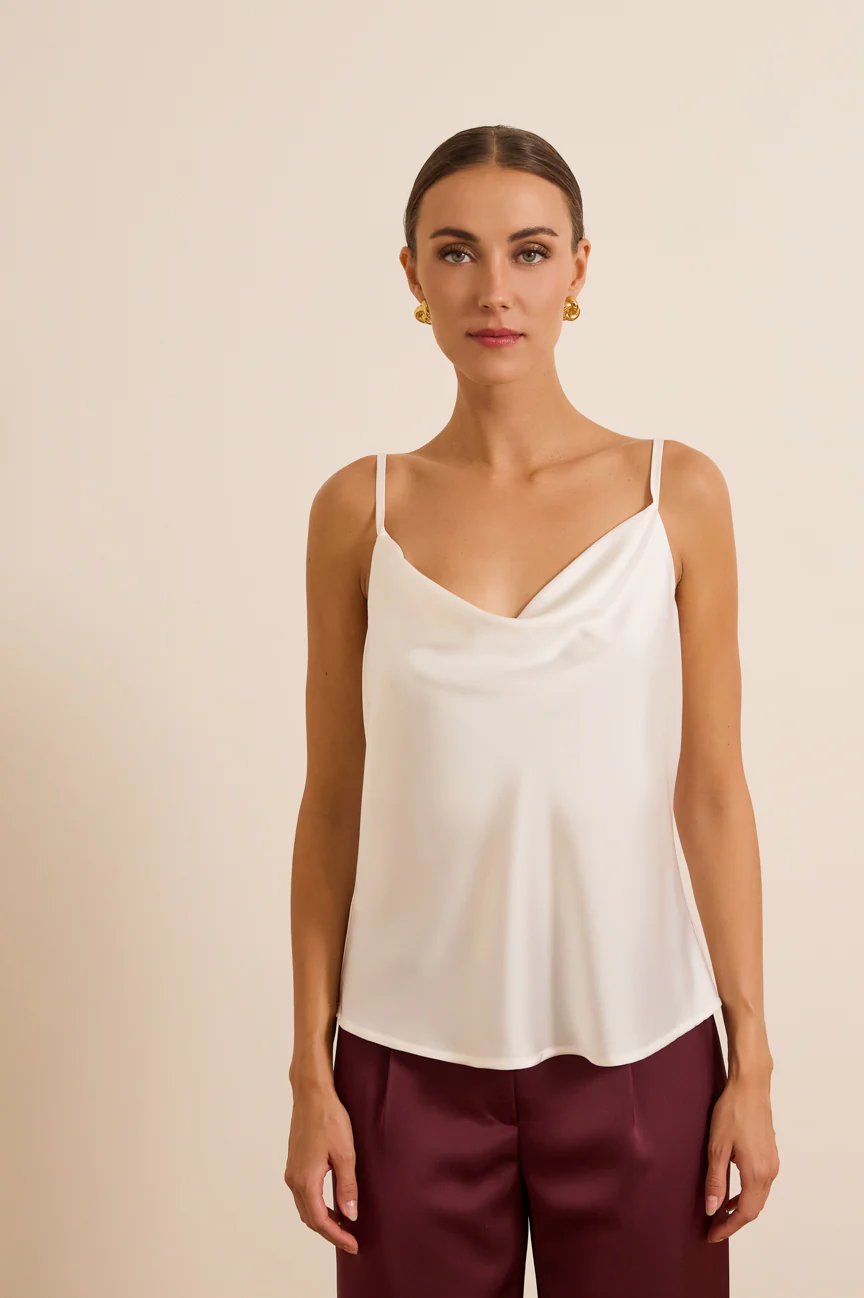 252146_mplouza_ekrou_6d9b30fb-a41a-4270-aaac-bd6aa2bcf28a_1366x