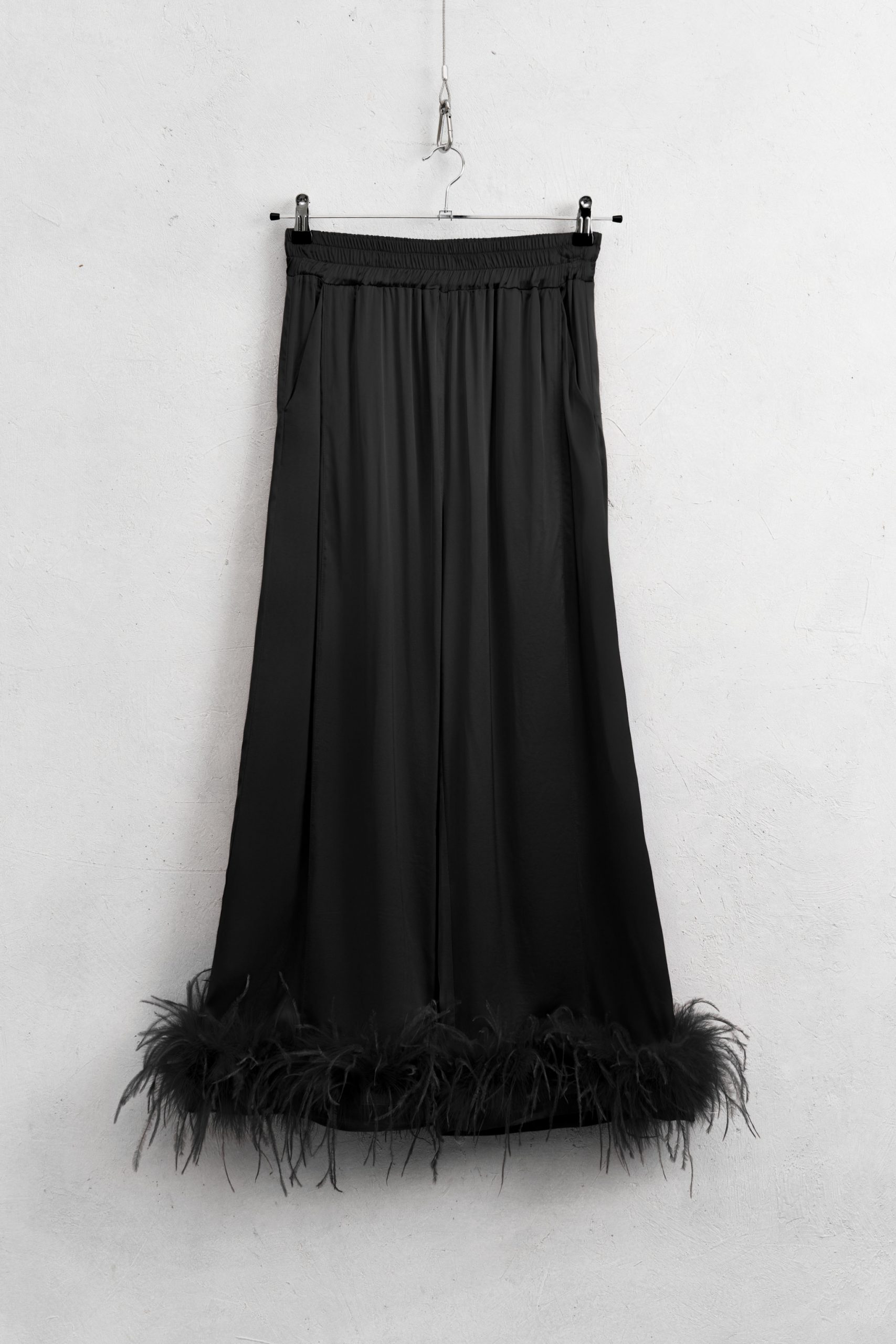 trousers-with-feathers-